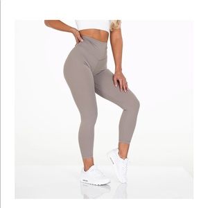 NVGTN Signature Leggings Taupe